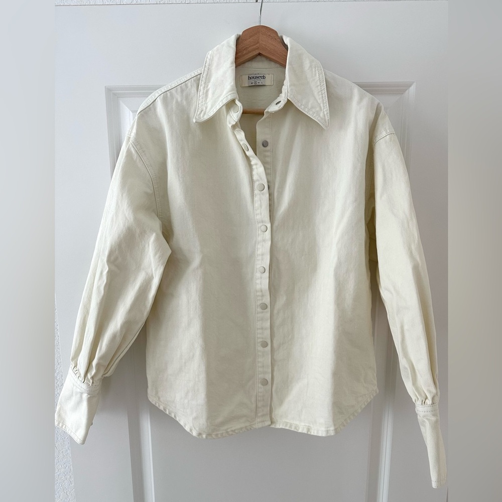 House of cb Zuri shirt
Size: Small